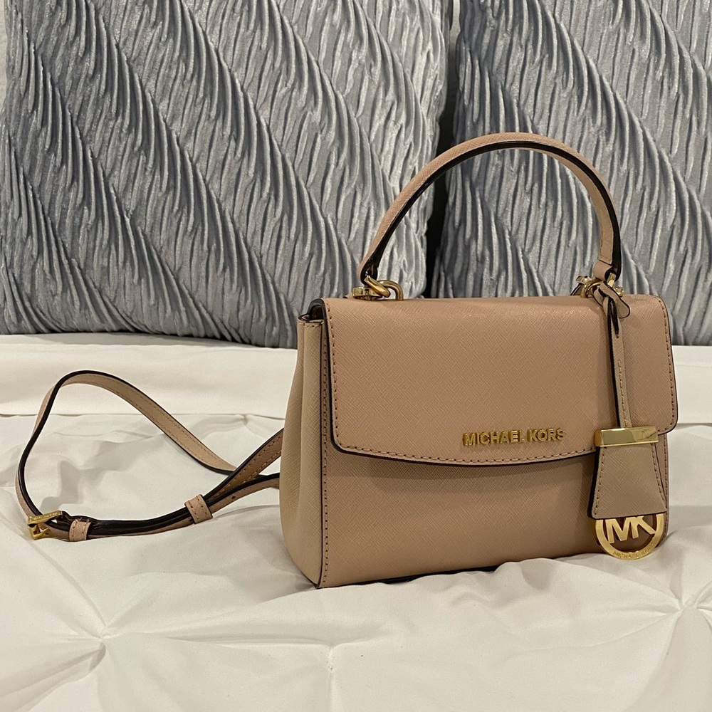 MICHAEL KORS Ava Extra-Small Crossbody - Picture 1 of 4
